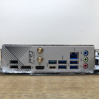 【津ラッツ店】中古  ASRock B760 Pro RS/D4 WiFi White (B760 1700 ATX DDR4) 4990001414 
