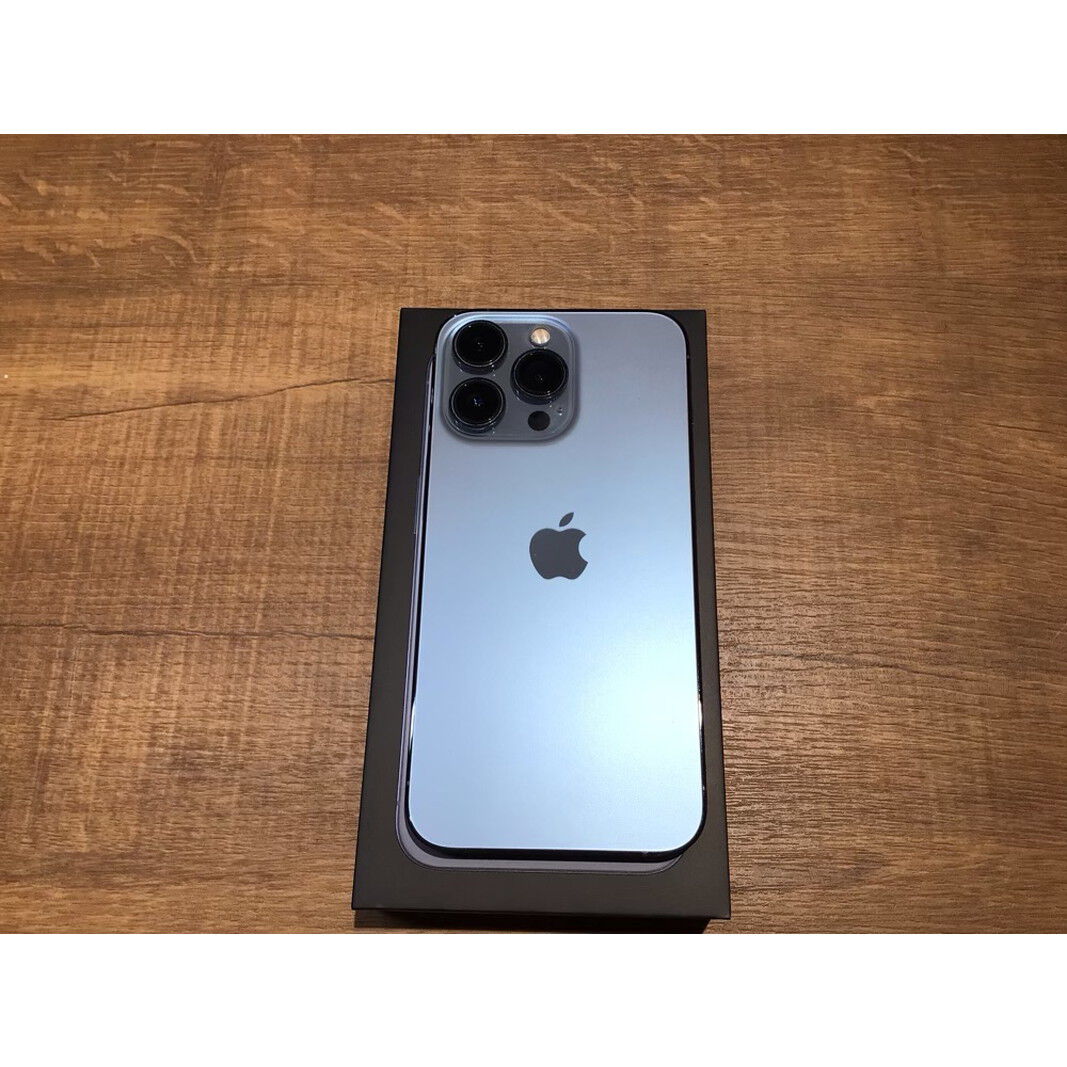 iPhone - hiro.shiro.90iPhone7 128GB セルラーモデル iPhone - hiro.shiro.90様専用iPhone7 128GB セルラーモデル の