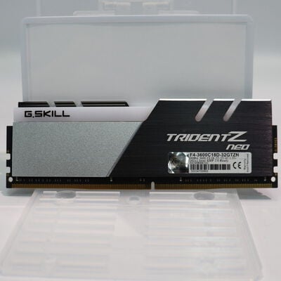 【札幌店】中古  PC4-28800 16GB デスクトップ用(DDR4-3600) 140734 