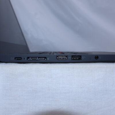 【通販センター】中古  Lenovo ThinkPad T14s Gen 2(Intel Core i5 1145G7 2.60GHz/16GB DDR4/SSD256GB/-/オンボード/14/1920x1080/Wi-Fi/WEBCAM/W11H/VBT) 203289 