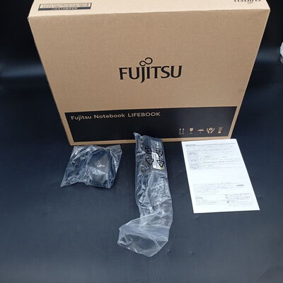 【大須店】中古  Fujitsu LIFEBOOK A5513/RX (intel Core 5 120U/16GB/SSD256GB/SMt/-/WLAN/15.6インチHD/W11P64/-) 3240008962 