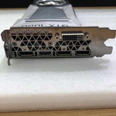 【甲府飯田店】中古  各社 GeForce GTX1080 (8GB PCI-E) 130946【8/14価格改定!】 