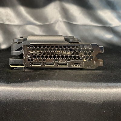 【横浜駅前店】中古  Palit RTX3070 JetStream OC NE63070T19P2-1040J (RTX3070 8G) 143909 