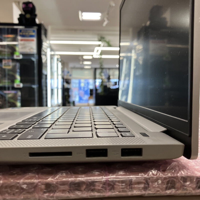 中古 Lenovo ideaPad 5 14ITL05 (i5-1135G7/8GB/SSD 256GB