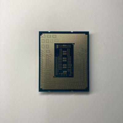 【博多店】中古  INTEL Core i7 13700 (1700/2.1G/30M/C16/T24) 154210 