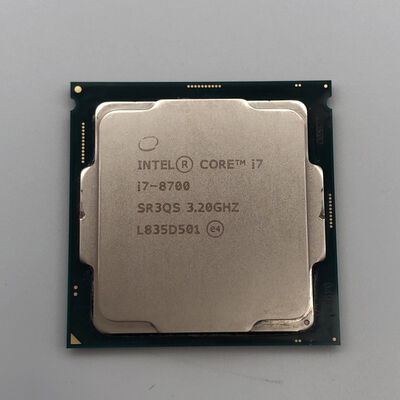 【甲府飯田店】中古  INTEL Core i7 8700 (1151/3.20GHz/12M/C6/T12) 136198 