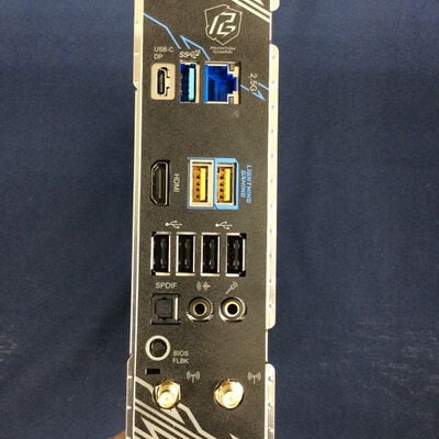 【川崎店】中古  ASRock B850I Lightning WiFi (B850 AM5 mITX DDR5) 175465 