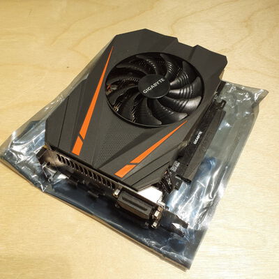 【鹿児島店】中古  各社 GeForce GTX1070 (8GB PCI-E) 130945 