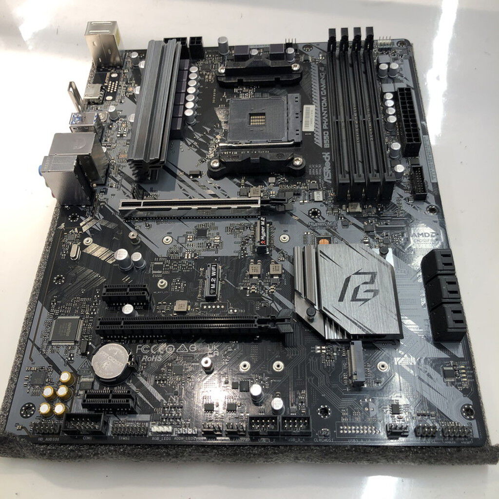 中古 ASRock B550 Phantom Gaming 4 (B550 AM4 ATX DDR4) 142933