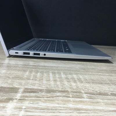 【松山環状枝松店】中古  HP EliteBook 830 G8 MSO (Intel Core i5 1145G7 2.6GHz/16GB/SSD256GB/-/オンボード/13.3/1920x1080/Wi-Fi/WEBCAM/W11P/Microsoft Office Home and Business 2024) 190085 