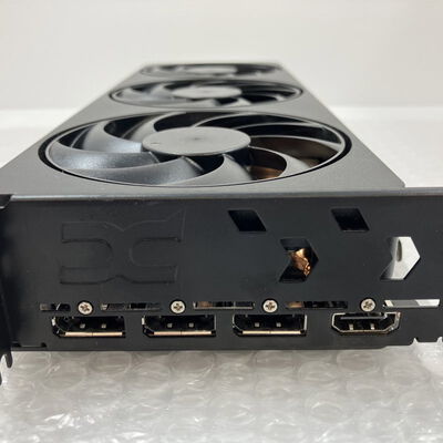 【秋葉原本店】中古  玄人志向 RD-RX9070-E16GB/TP (RX9070 16G) 176964 
