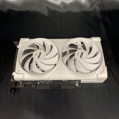 【横浜駅前店】中古  MSI GeForce RTX 5060 8G VENTUS 2X OC WHITE 188977 