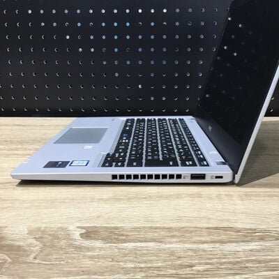 【松山環状枝松店】中古  NEC VersaPro タイプVB PC-VKM17BZG4 (Core i5 8350U/8GB/SSD256GB/-/オンボード/12.5/1366x768/Wi-Fi/WEBCAM/W11H64 MAR) 186134 