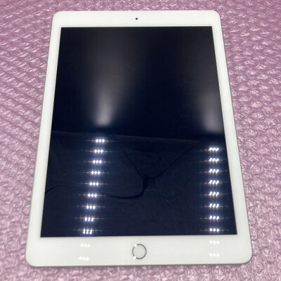 【熊本浜線店】中古  【SIMロック解除済み】【au】Apple iPad (2017) Wi-Fi + Cellular 32GB シルバー 整備済み再生品 NP1L2J/A 164188 