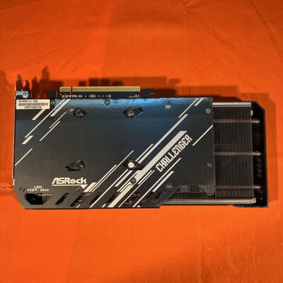【なんば店】中古  ASRock RX7600XT CL 16GO(RX7600XT Challenger OC) 3280021432 