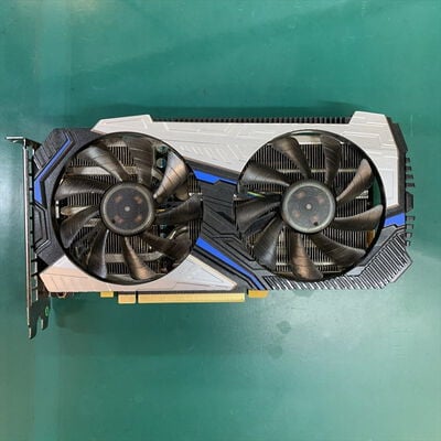 【横浜駅前店】中古  玄人志向 GK-RTX2070-E8GB/WHITE  (RTX2070 8G) 138341 