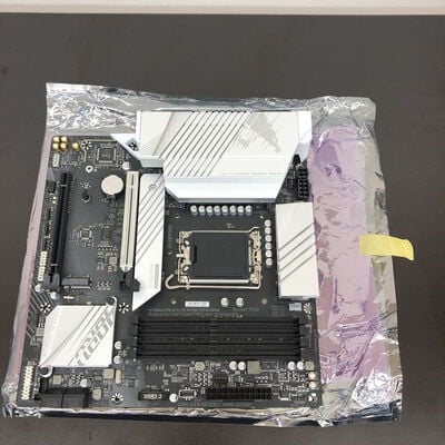 【長野稲里店】中古  GIGABYTE B760M AORUS ELITE WIFI6E DDR4 GEN5(B760 1700 mATX) 5110001353 