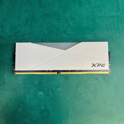 【静岡東瀬名店】中古  ADT AX4U320016G16A-DW50（PC4-25600 16GB デスクトップ用） 5140000752 