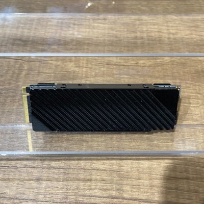 【富山本郷店】中古  Hanye HE70-4TBNHSI(M.2 NVMe Gen4 2280) 4760001449 