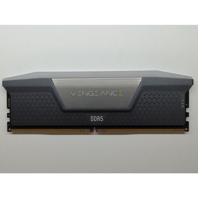 【前橋ｲﾝﾀｰｱｶﾏﾙ店】中古  CORSAIR VENGEANCE RGB DDR5 MEMORY FOR AMD (DDR5-6000) 16GB 4540001383 