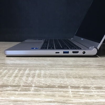 【松山環状枝松店】中古  Mouse B4-i7ADLAGW11(Core i7-1260P/16GB/SSD512GB/なし/無し/14/1920&times;1080/W11H) 4560001500 