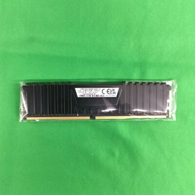 【川崎店】中古  PC4-25600 16GB デスクトップ用(DDR4-3200) 140728 