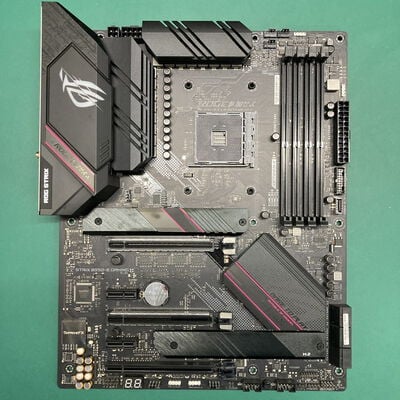 【神戸・三宮店】中古  ASUS ROG STRIX B550-E GAMING (B550 AM4 ATX DDR4) 142906 