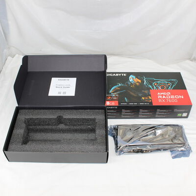 【通販センター】中古  GIGABYTE GV-R76GAMING OC-8GD（RX7600 8GB） 3480034299 