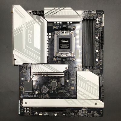 【秋葉原本店】中古  ASRock B850 Pro RS WiFi (B850 AM5 ATX DDR5) 175467 