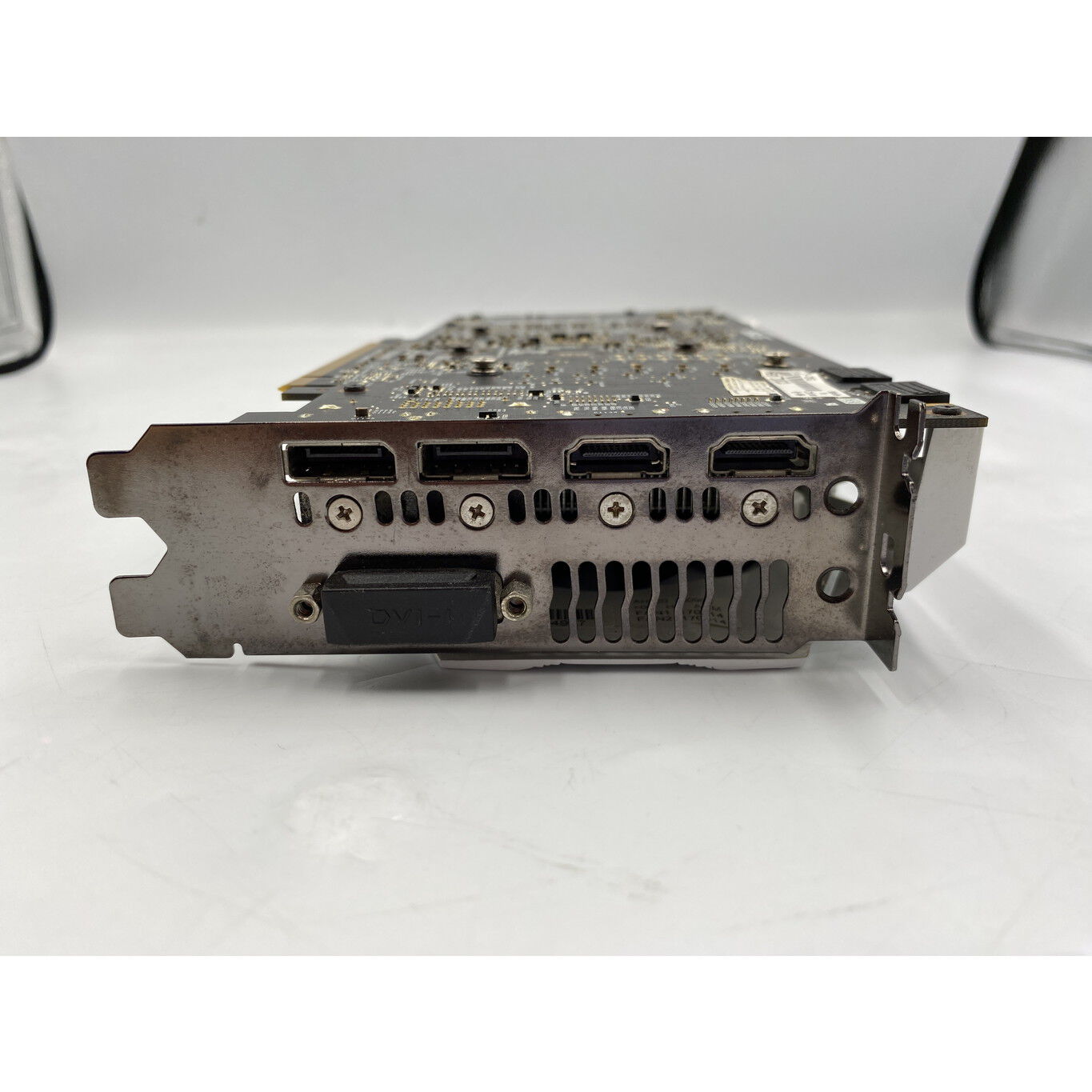 中古 各社 GeForce GTX1070 (8GB PCI-E) 130945 （381145