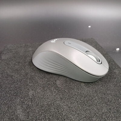 【大須店】中古  ﾛｼﾞｸｰﾙ M650MGR (無線 5ﾎﾞﾀﾝ ｸﾞﾗﾌｧｲﾄ) 3120022825 
