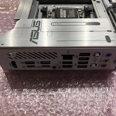【宮崎恒久店】中古  ASUS X870 MAX GAMING WIFI7 W (X870 AM5 ATX DDR5) 5160000863 