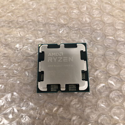 【津ラッツ店】中古  AMD Ryzen 7 7800X3D (AM5/4.2/104M/C8/T16/120W) 157139 
