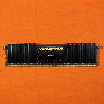 【なんば店】中古  PC4-21300 16GB デスクトップ用 135638 