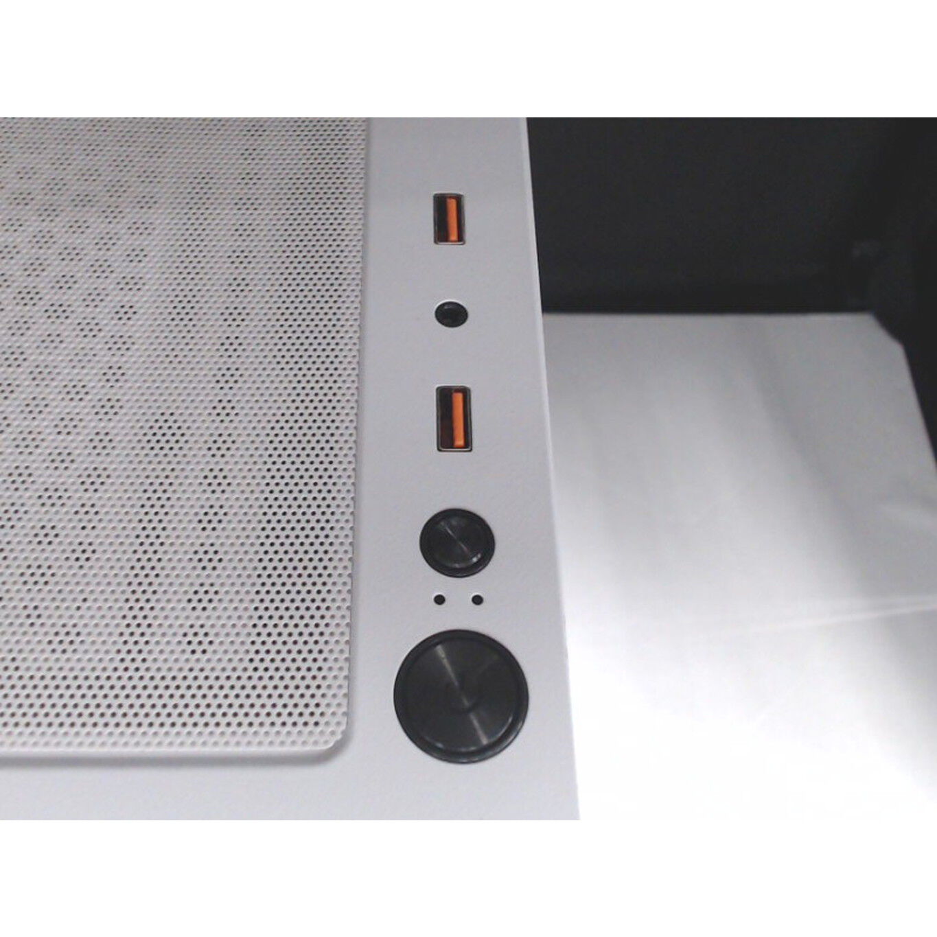 中古 自作パソコン(Ryzen 9 7900X/32GB/SSD500GB+2TB/RTX3070