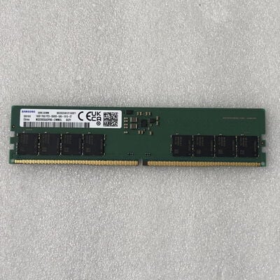 【甲府飯田店】中古  PC5-44800 16GB デスクトップ用 149153 