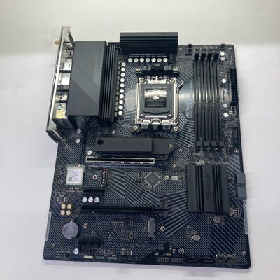 【千葉店】中古  ASRock B650 PG Lightning WiFi (B650 AM5 ATX DDR5) 3250005430 
