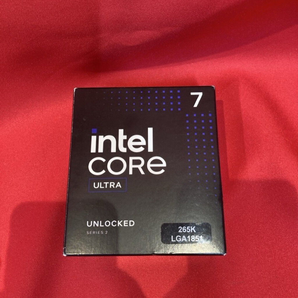 中古 INTEL Core Ultra 7 265K (1851/3.9G/30M/C20/T20) （393951