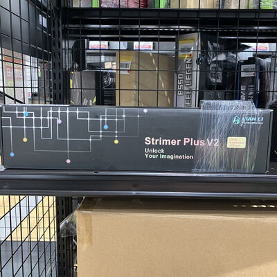 【宮崎恒久店】中古  Lian Li STRIMER PLUS 8PIN V2 5160000445 
