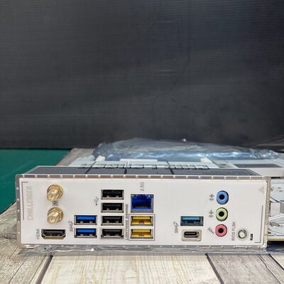【広島店】中古  ASRock B850 Challenger WiFi White (B850 AM5 ATX) 3320005297 