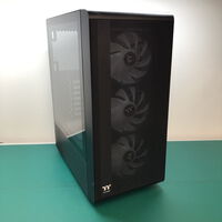 中古  Thermaltake CA-1X2-00M1WN-00(S200 TG ATX BK) 4990000875 