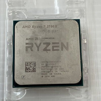 【秋葉原本店】中古  AMD Ryzen 7 3700X (AM4/3.6/36M/C8/T16/65W) 140025 