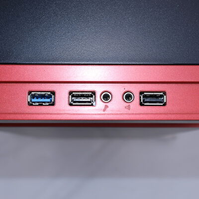 【通販センター】中古  iiyama LEVEL&infin;(Intel Core i5 8400/32GB DDR4 (PC4)/SSD500GB/DVDマルチ/NVIDIA GeForce GTX 1070 8GB/W11H64 MAR) 204528 