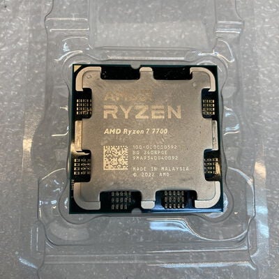 【京都店】中古  AMD Ryzen 7 7700 (AM5/3.8GHz/40M/C8/T16/65W) 1460024624 