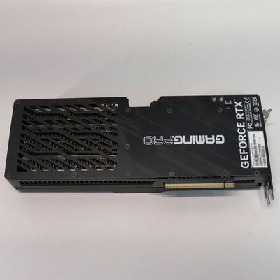 【札幌店】中古  Palit NE7507T019T2-GB2031A (RTX5070Ti GamingPro 16GB) 176552 