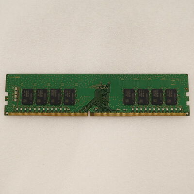 【通販センター】中古  PC4-21300 16GB デスクトップ用(DDR4-2666) 135638 