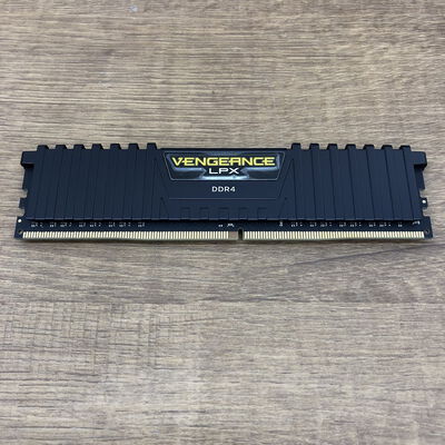 【宇都宮鶴田店】中古  PC4-25600 8GB デスクトップ用 140727 