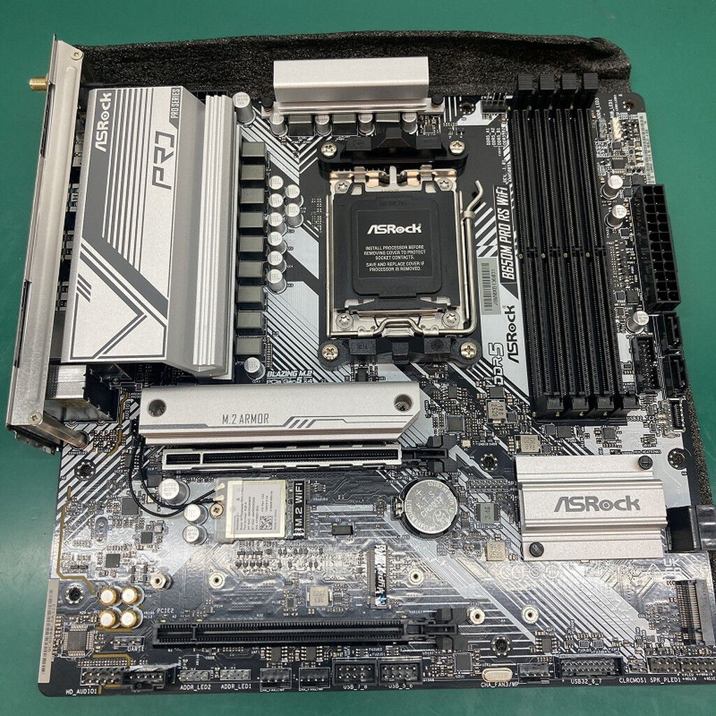 中古 ASRock B650M Pro RS WiFi (B650 AM5 mATX DDR5) 4780001294
