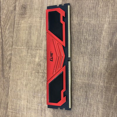 【宇都宮鶴田店】中古  PC4-21300 8GB デスクトップ用 126165 