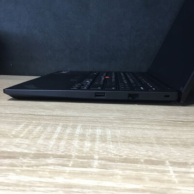 【松山環状枝松店】中古  Lenovo Think Pad E14 Gen6(Ryzen7 7735U/32GB/SSD1TB＋SSD256GB/-/オンボード/14/2240x1400/W11H) 4560001560 